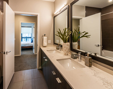 4109 E. 10th Ave - Photo Thumbnail 14