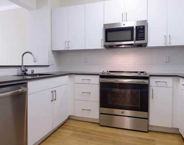 24905 Magic Mountain Parkway - Photo Thumbnail 77