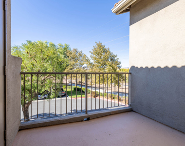 24905 Magic Mountain Parkway - Photo Thumbnail 17