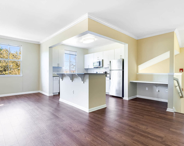 24905 Magic Mountain Parkway - Photo Thumbnail 11