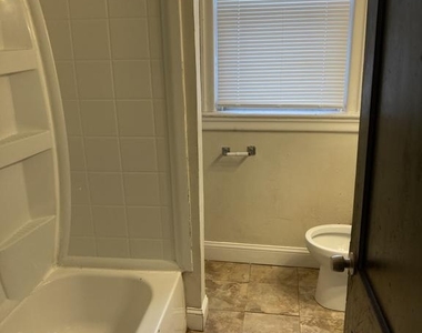 3145 N Patton Street - Photo Thumbnail 9