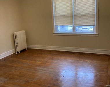 3145 N Patton Street - Photo Thumbnail 12