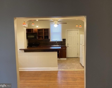 3145 N Patton Street - Photo Thumbnail 4