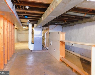 2142 N Carlisle Street - Photo Thumbnail 7