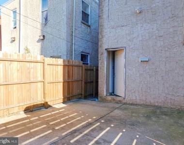 2142 N Carlisle Street - Photo Thumbnail 6