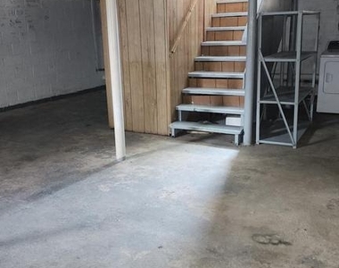 225 Deptford Road - Photo Thumbnail 17