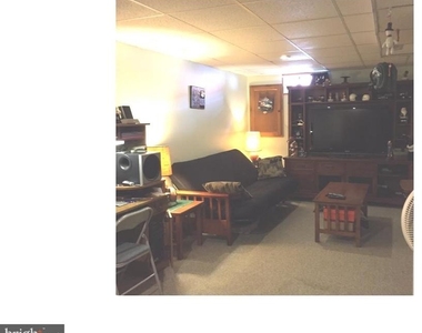 19 College Avenue - Photo Thumbnail 10