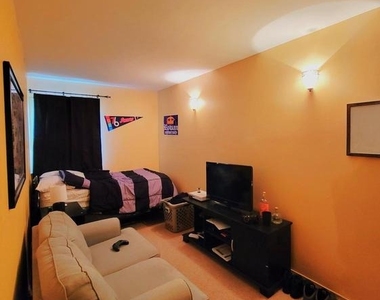 2 Virginia Road - Photo Thumbnail 10