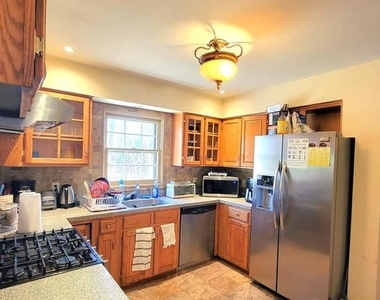 2 Virginia Road - Photo Thumbnail 7