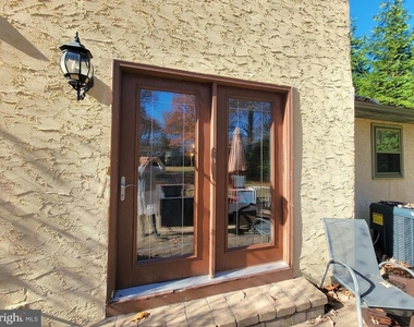 2 Virginia Road - Photo Thumbnail 14