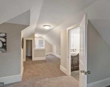 14 Sewell Street - Photo Thumbnail 3