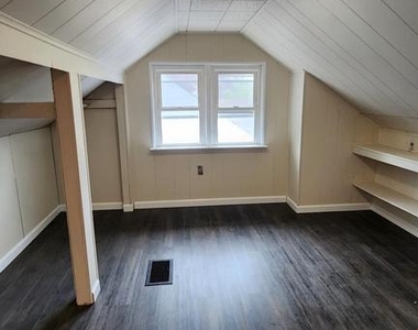 407 W High Street - Photo Thumbnail 10