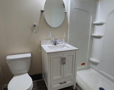 407 W High Street - Photo Thumbnail 12