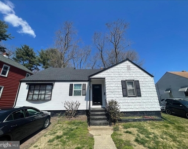 407 W High Street - Photo Thumbnail 13