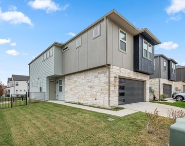 7401 Grand Linden Way - Photo Thumbnail 1