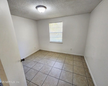 7127 Prellie Street - Photo Thumbnail 8