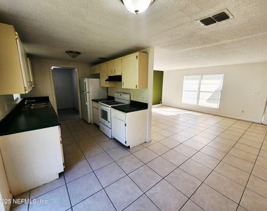 7127 Prellie Street - Photo Thumbnail 4