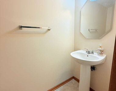 705 Blossom Court - Photo Thumbnail 4