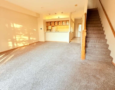 705 Blossom Court - Photo Thumbnail 3