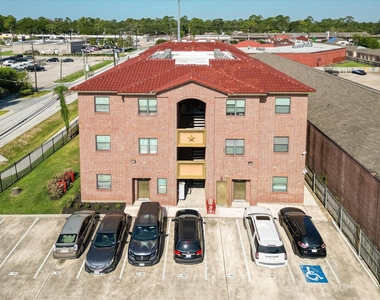 10102 Neuens Road - Photo Thumbnail 13