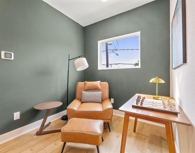 5502 Texas Street - Photo Thumbnail 24