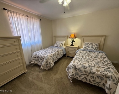 27791 Hacienda East Boulevard - Photo Thumbnail 5