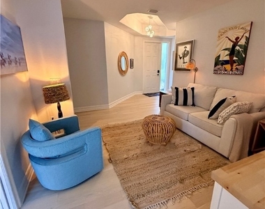 10160 Bellavista Circle - Photo Thumbnail 10