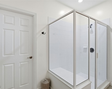 11029 Mill Creek Way - Photo Thumbnail 19