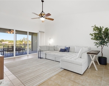11029 Mill Creek Way - Photo Thumbnail 10