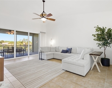 11029 Mill Creek Way - Photo Thumbnail 9