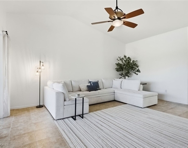 11029 Mill Creek Way - Photo Thumbnail 11