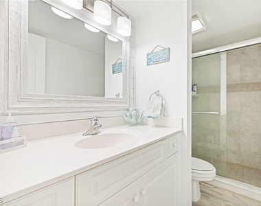 25740 Hickory Boulevard - Photo Thumbnail 16