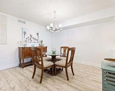 25740 Hickory Boulevard - Photo Thumbnail 12