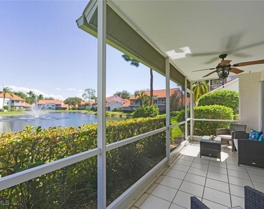 636 Windsor Square - Photo Thumbnail 17