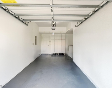 636 Windsor Square - Photo Thumbnail 20