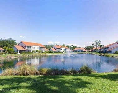 636 Windsor Square - Photo Thumbnail 22