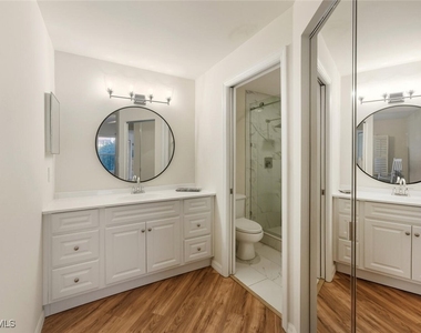636 Windsor Square - Photo Thumbnail 11