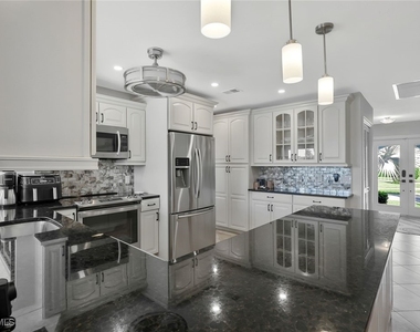 50 Copperfield Court - Photo Thumbnail 15