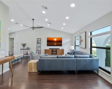 50 Copperfield Court - Photo Thumbnail 10