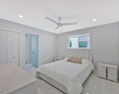 532 103rd Avenue N - Photo Thumbnail 11