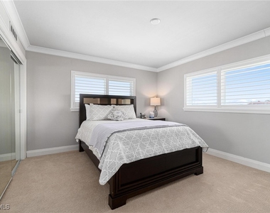 9051 Gulf Shore Drive - Photo Thumbnail 24
