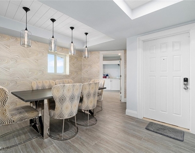 9051 Gulf Shore Drive - Photo Thumbnail 19