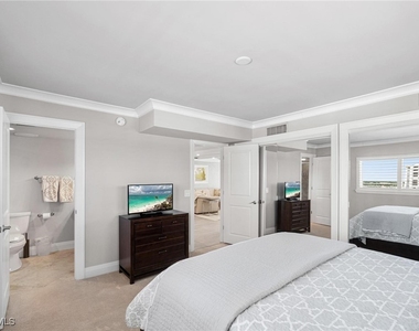 9051 Gulf Shore Drive - Photo Thumbnail 25