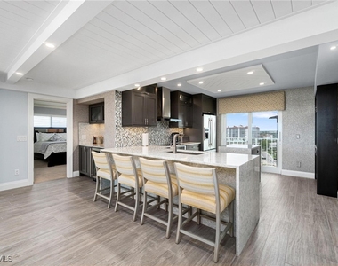 9051 Gulf Shore Drive - Photo Thumbnail 10