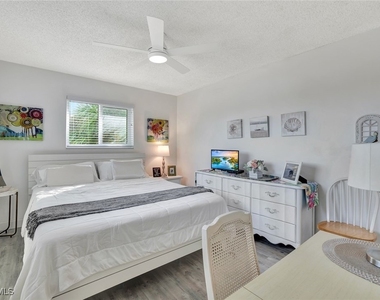 766 Central Avenue - Photo Thumbnail 10