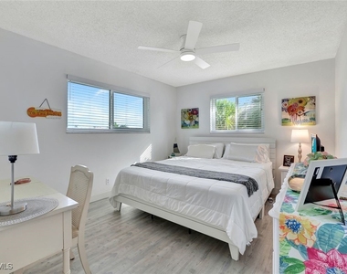 766 Central Avenue - Photo Thumbnail 11