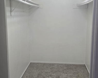 6200 W Tidwell Road - Photo Thumbnail 17