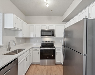 10990 West Road - Photo Thumbnail 12