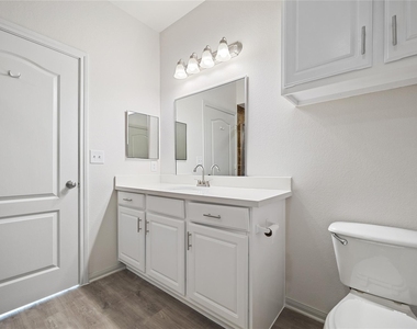 11925 Jones Road - Photo Thumbnail 15