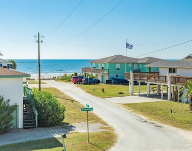 12940 John Reynolds Road - Photo Thumbnail 18